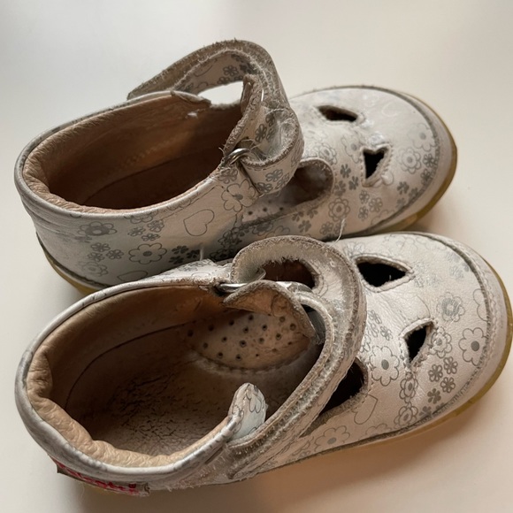 Falcotto BEST FIRST GIRL TODDLER SHOES! US size 7 - European 23 - Picture 7 of 11